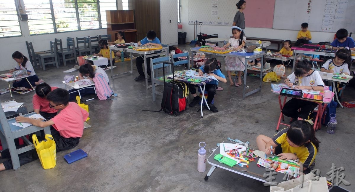 嘉年华筹获4万5000助同汉 情义相挺重建校舍  