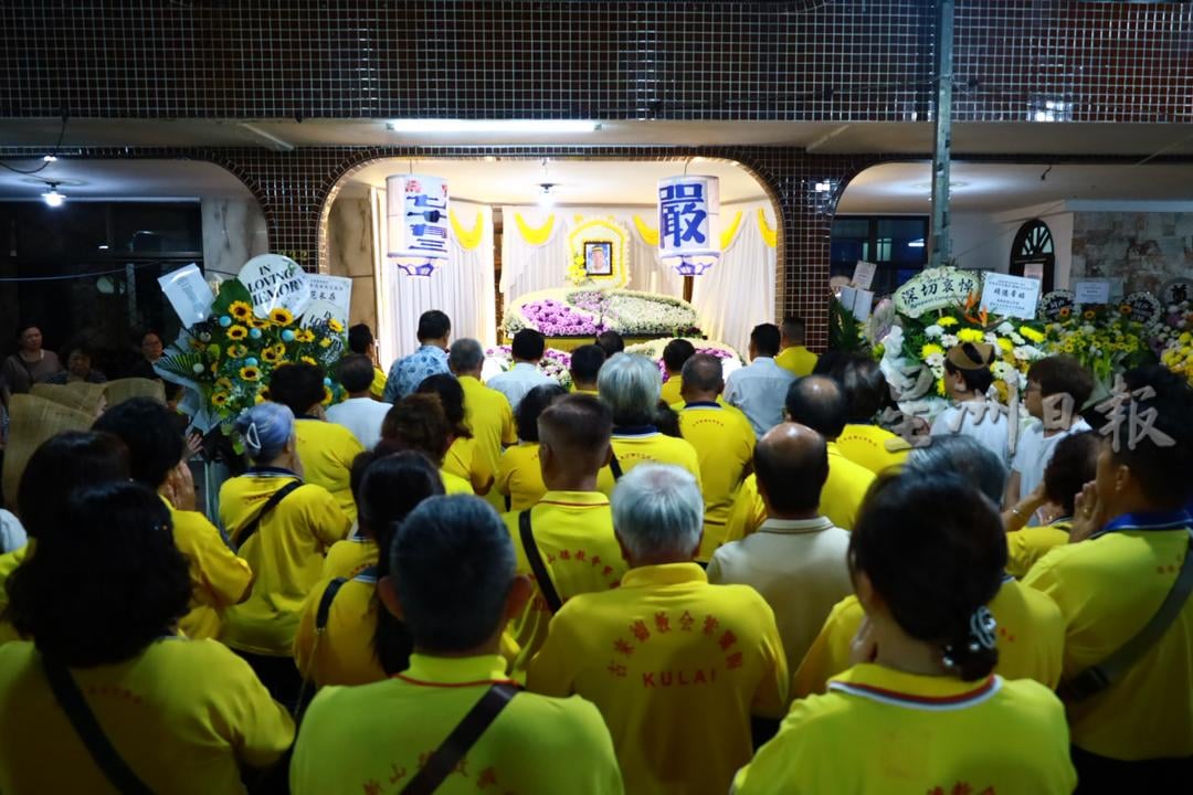 （已签发）柔：**可版头**逾百古来领袖齐聚追思会   深切悼念洪和忠