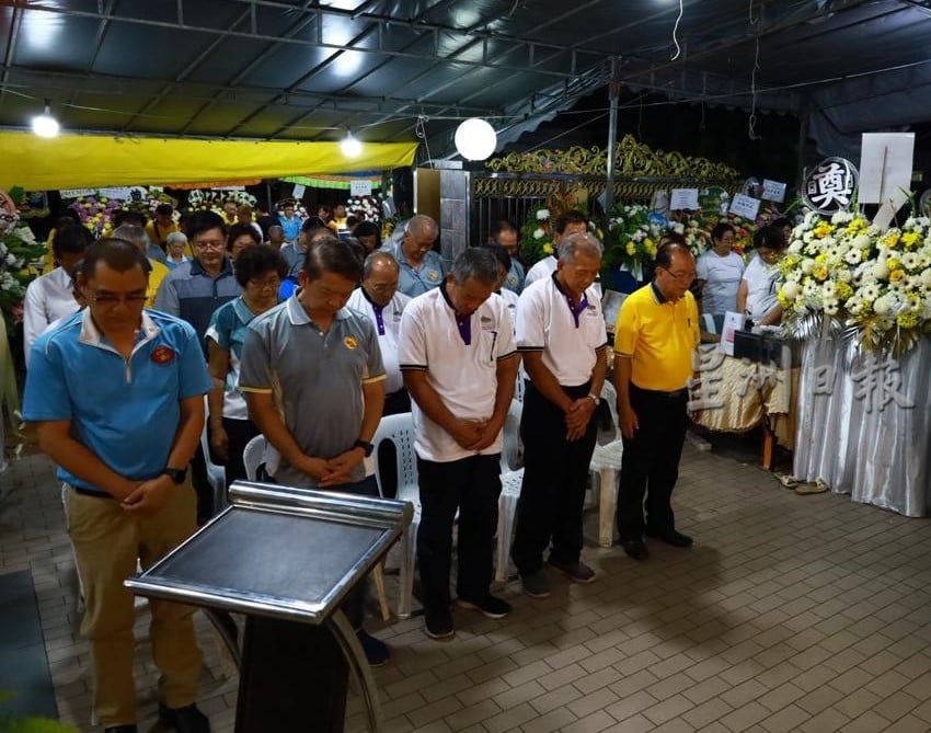 （已签发）柔：**可版头**逾百古来领袖齐聚追思会   深切悼念洪和忠