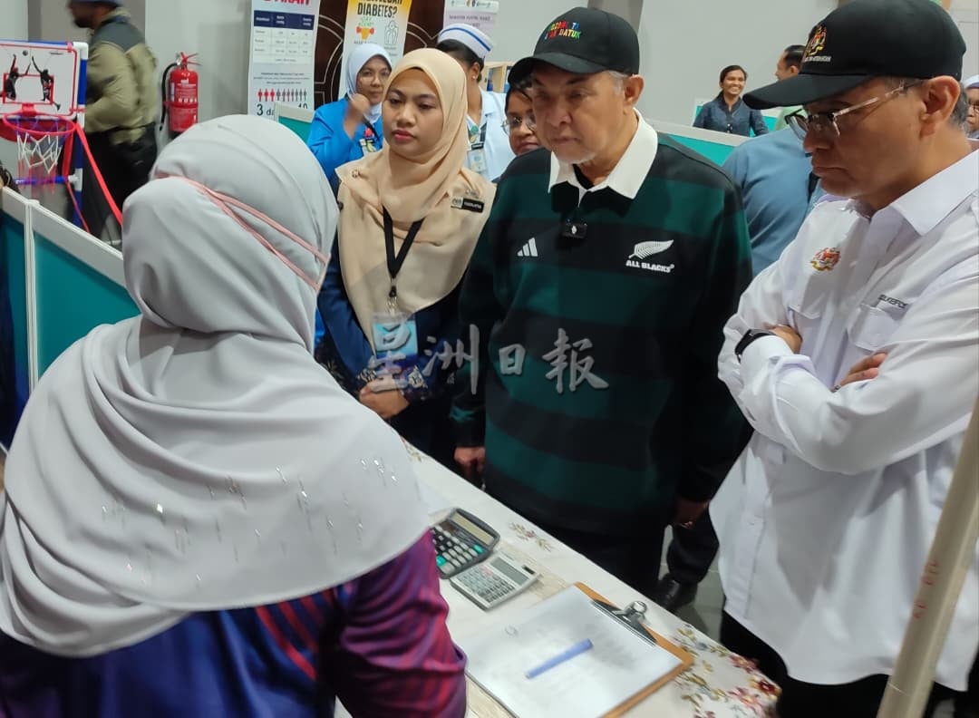 卫长：慢性病年轻化 每年耗642亿治疗