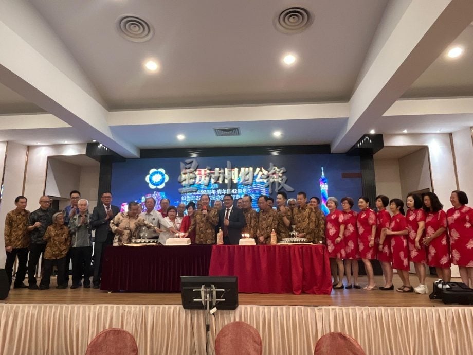 易沛鸿：霹古冈新时代开拓创新 青年活跃文化活动丰富