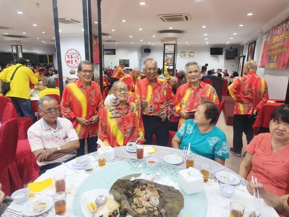 （供花城）NS马口/会员子女奖励金人数锐减 马口高州会馆盼同乡子弟来年踊跃申请