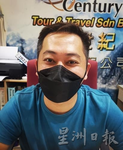 泰南大水灾|水灾扰乱出游计划 旅客延后合艾之旅