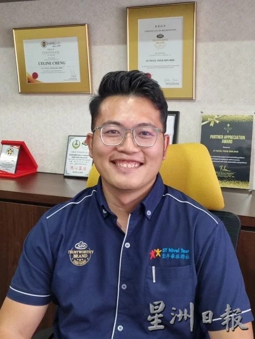 泰南大水灾|水灾扰乱出游计划 旅客延后合艾之旅