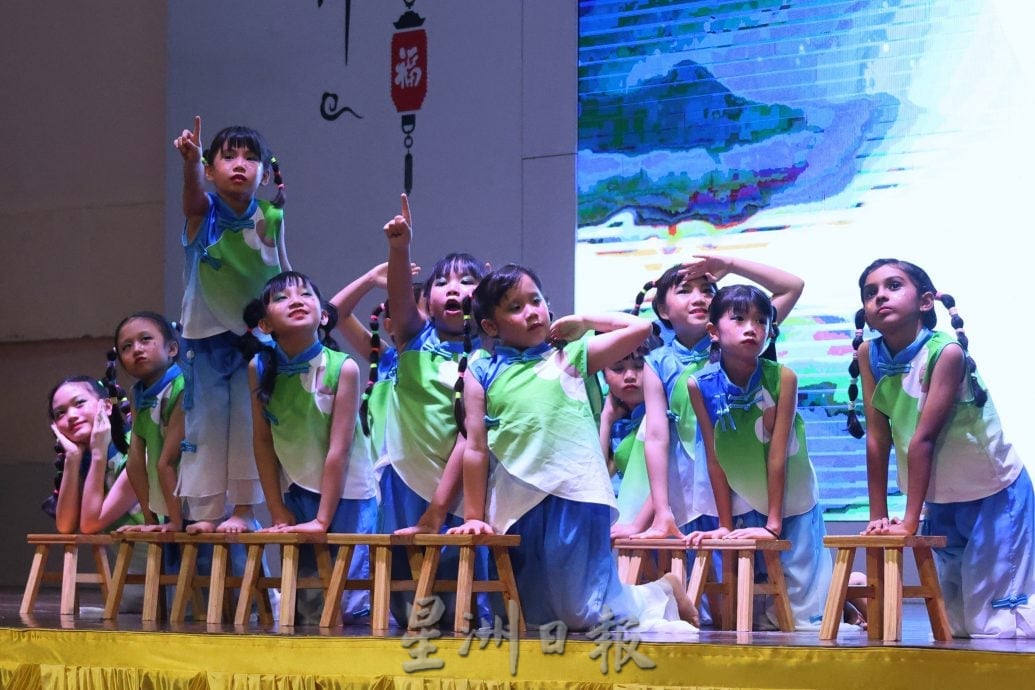 星角摄:森州民族舞蹈观摩会,薪火舞动之夜