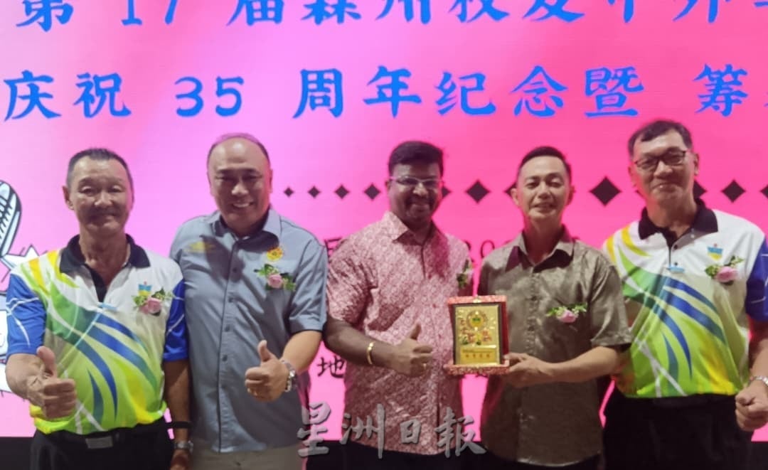 萧成兴：荒谬政坛言论不断　教育体系隐忧重重