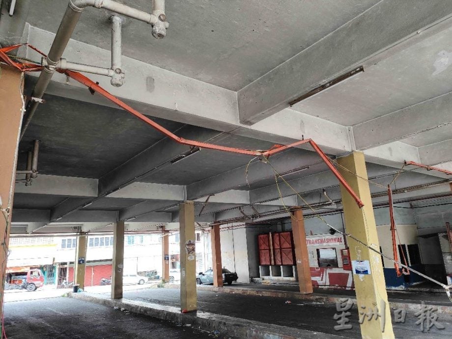 (古城第四版主文)普罗士邦旧巴士总站如“弃婴”