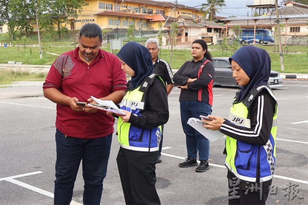 突击行动！森州9辆大学预科班巴士接受陆交局检查