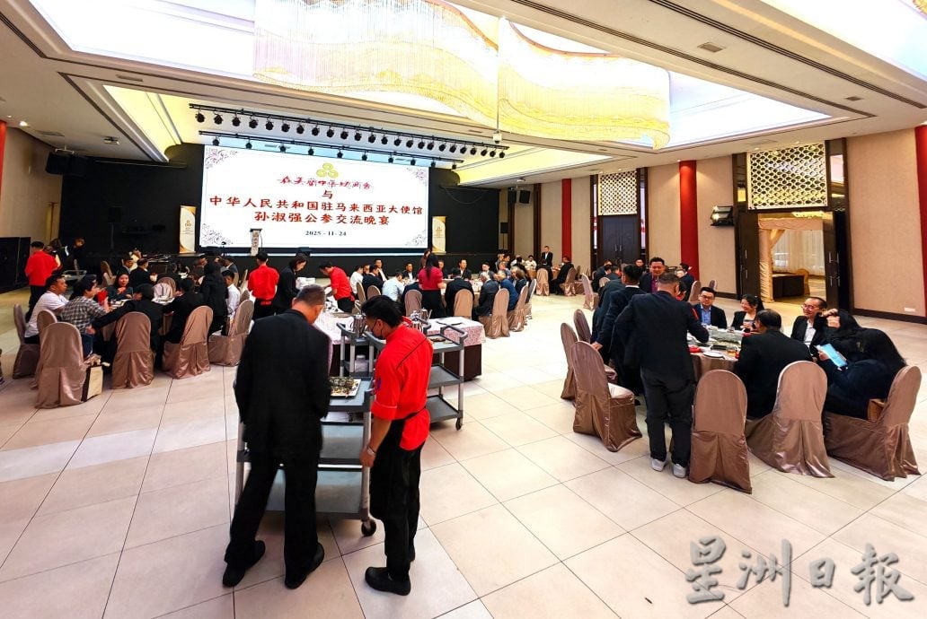 供星洲网:中国大使馆代表团访问森州,加强经贸与合作关系