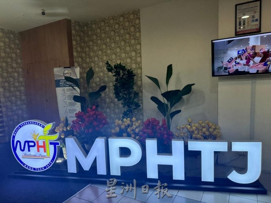 （古城版）莎碧雅获最佳地方政府领导奖 放眼两年后升格为市政厅