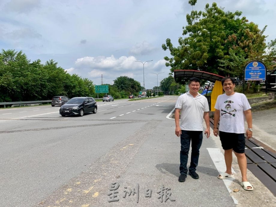 NS波德申/频密发生车祸的花园路口，提升各项安全措施保障出入居民安全