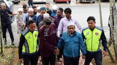 视频 |  16罗兴亚人担任非法组织理事 被判罚款2000至5000令吉