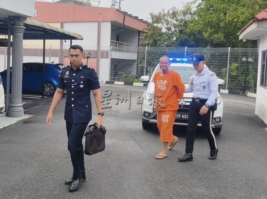 供星洲网:鲁莽驾驶而引发车祸,华裔承包商被控上法庭