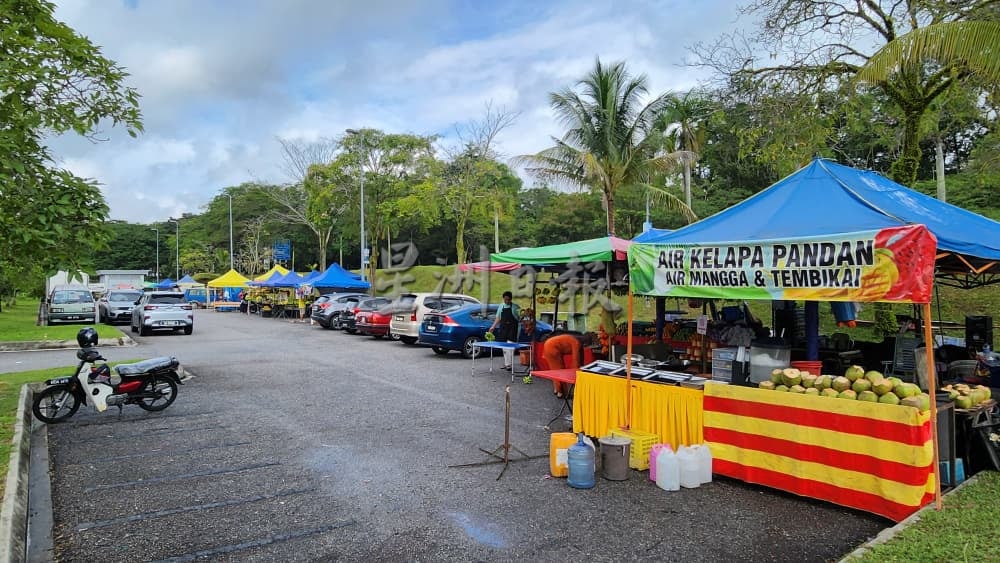 供星洲网/Garden Homes非法路边摊搬迁至新地 小贩生意量降