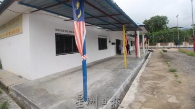 新巴力新村获拨款提升  民众会堂焕然一新