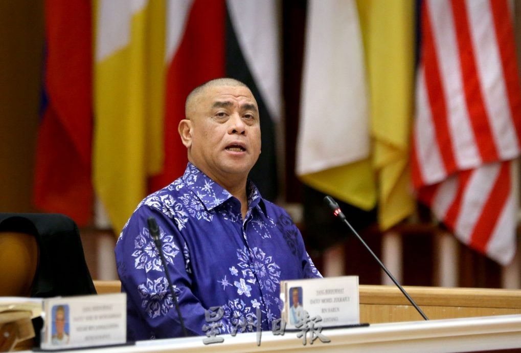 【州议会】/州政府展开2项研究 探讨登山风险和承载量