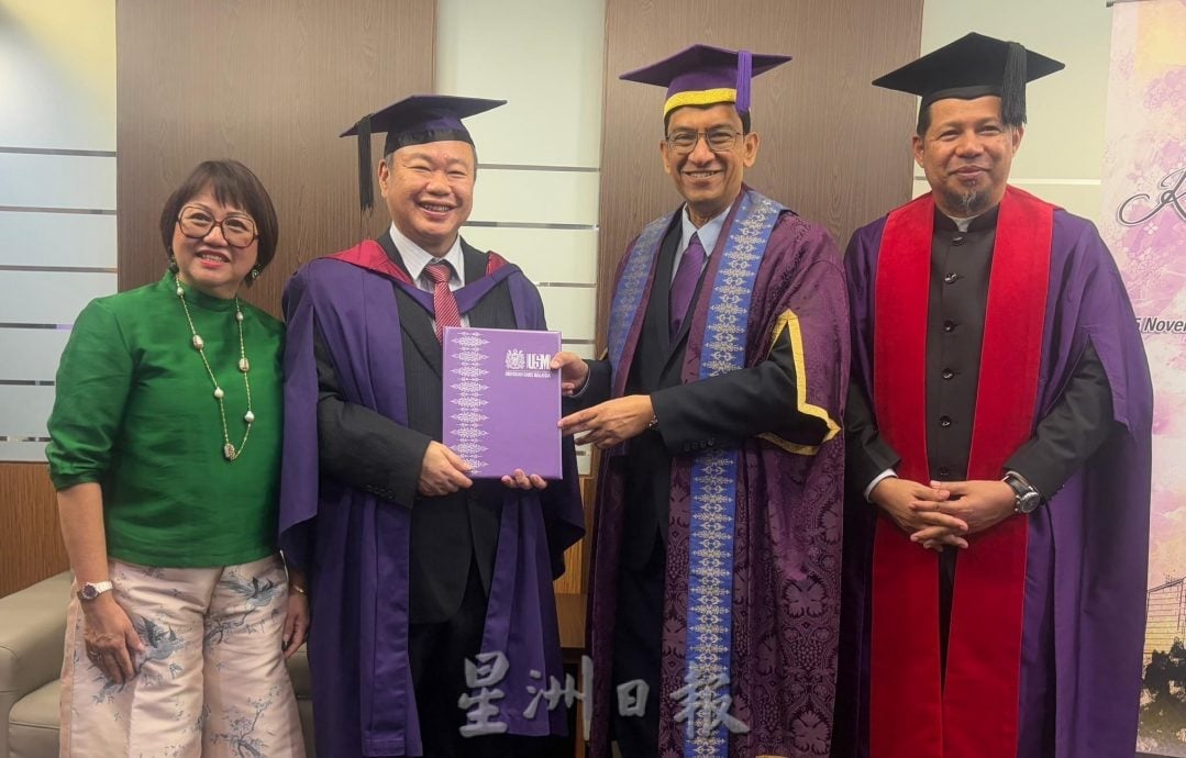 暖势力(全国版)从工程师到医生　黄奕光57岁成USM医学系最年长毕业生