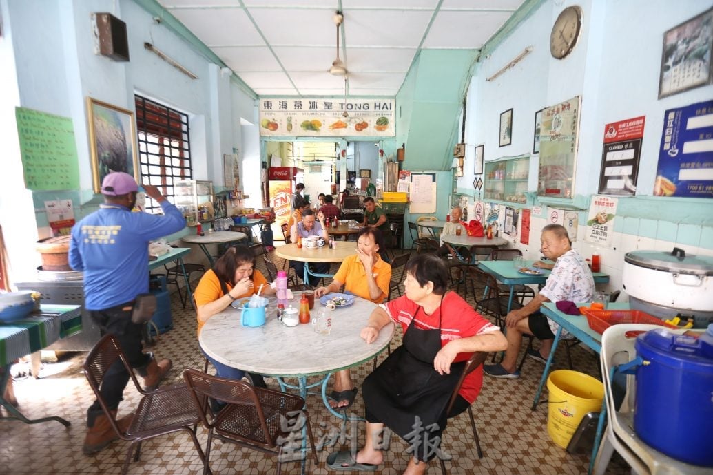 【怡保白咖啡】烧青mug牙兰杯 叹茶等德士 老茶室咖啡光阴故事