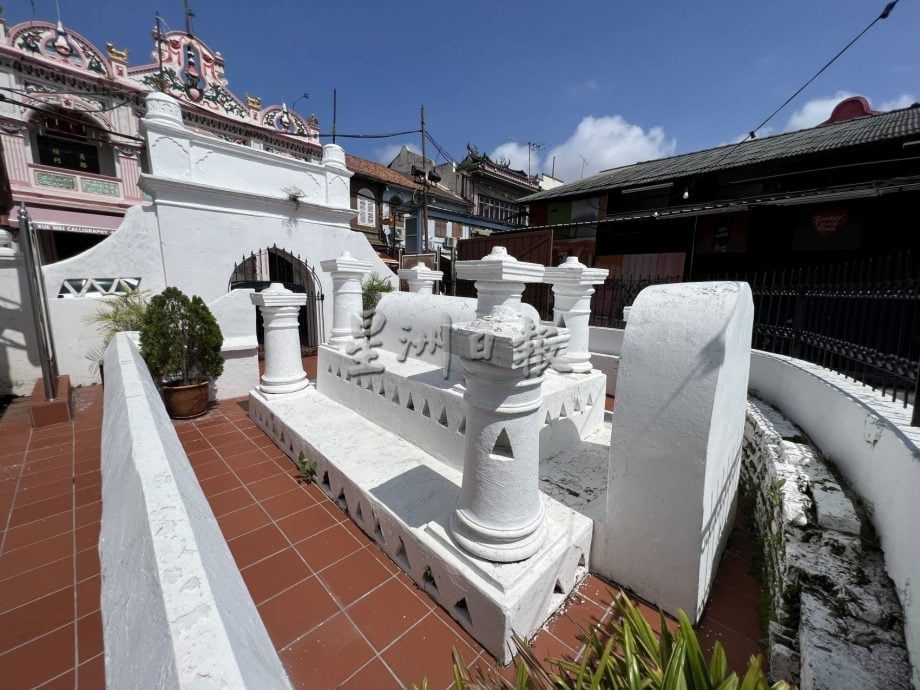 【星角摄】：华人老街的马来民族英雄陵墓