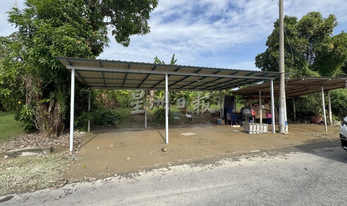 (古城第二版主文/签发)【画页】:昨天的水,今天的旱!