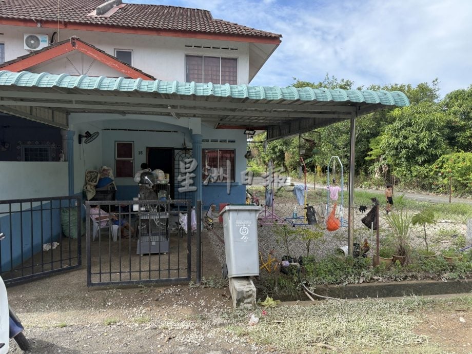 (古城第二版主文/签发)【画页】:昨天的水,今天的旱!