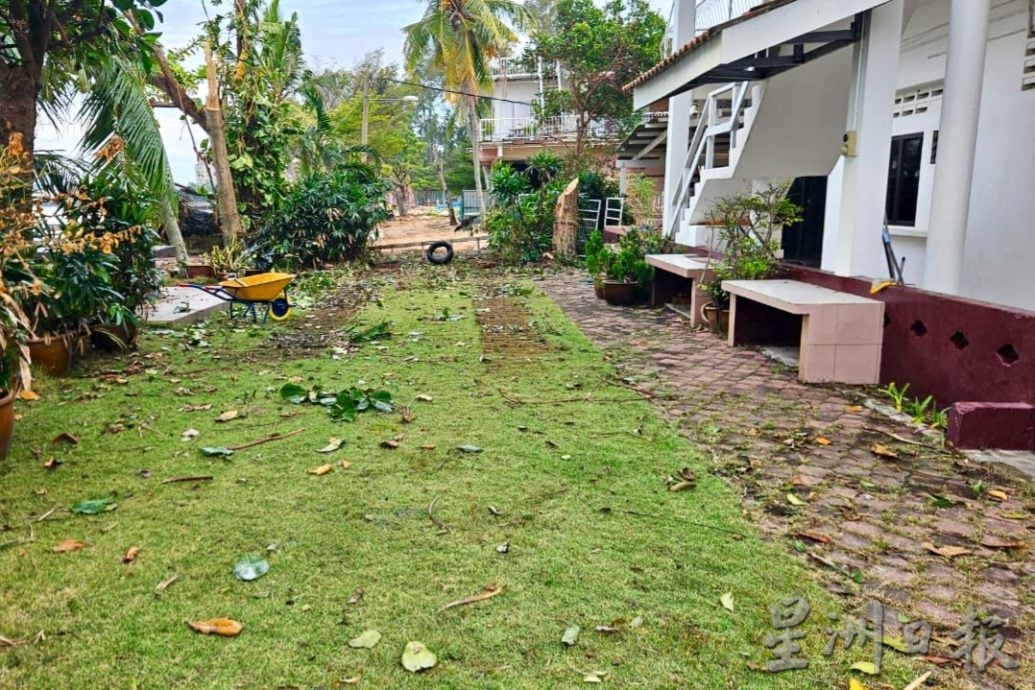 “森亚尔”肆虐后满城狼藉 波德申逾200建筑受损、上千棵树倒 当局全力清理灾区