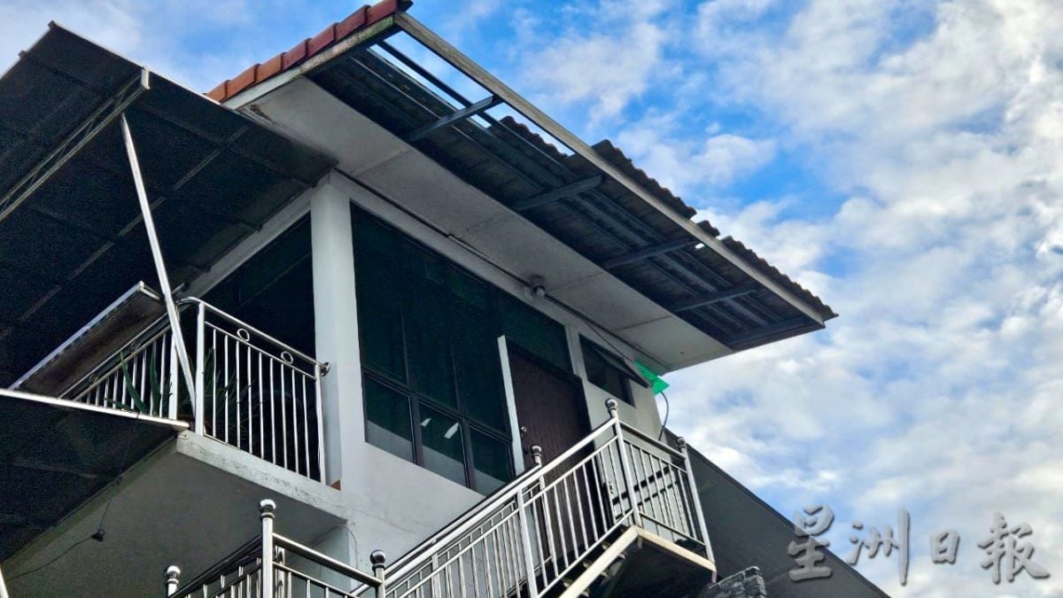 “森亚尔”肆虐后满城狼藉 波德申逾200建筑受损、上千棵树倒 当局全力清理灾区