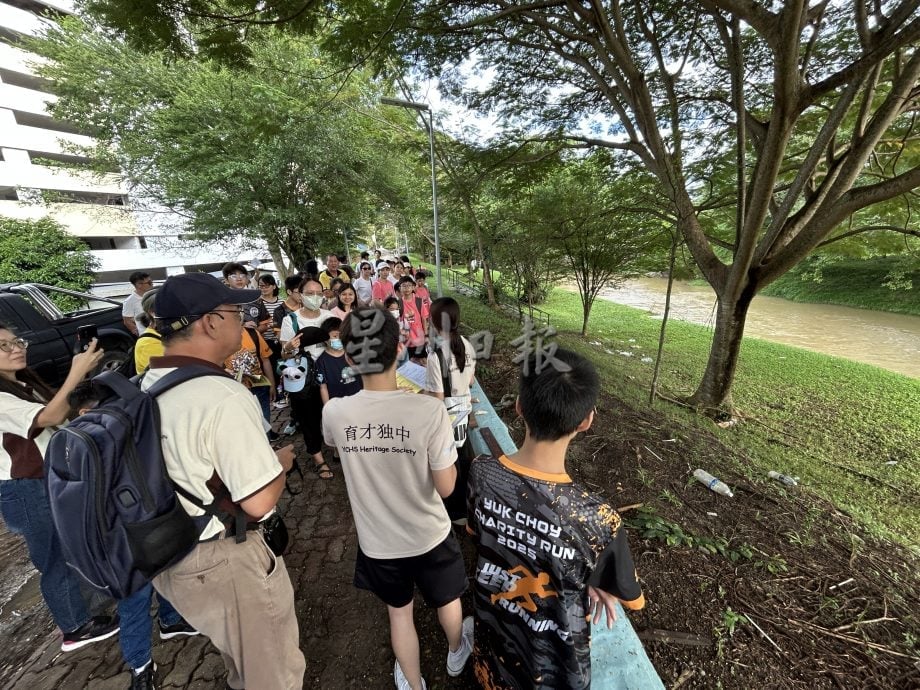 育才独中旧街场导览 聆听“锡日”痕迹