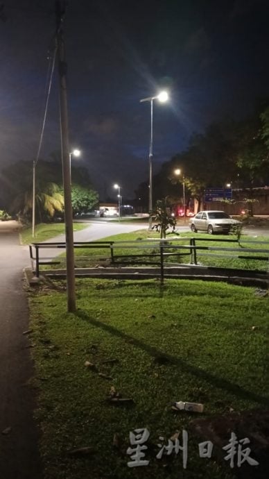 亚沙区2新村安装太阳能LED路灯 谢琪清：节能环保是明智决定