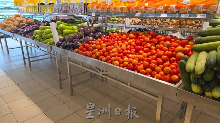 虽有进口蔬菜批发价飙80%   泰南北马水灾暂影响本地菜价不大