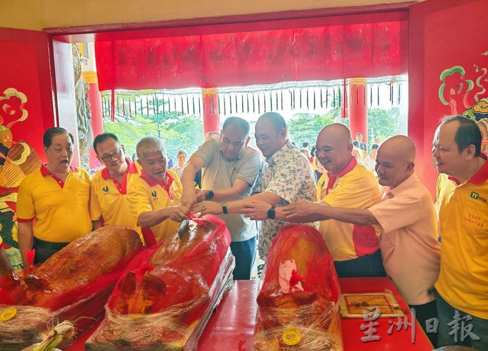 亚沙仙四师爷庙宝诞迎善信潮 164周年庙庆添传统色彩