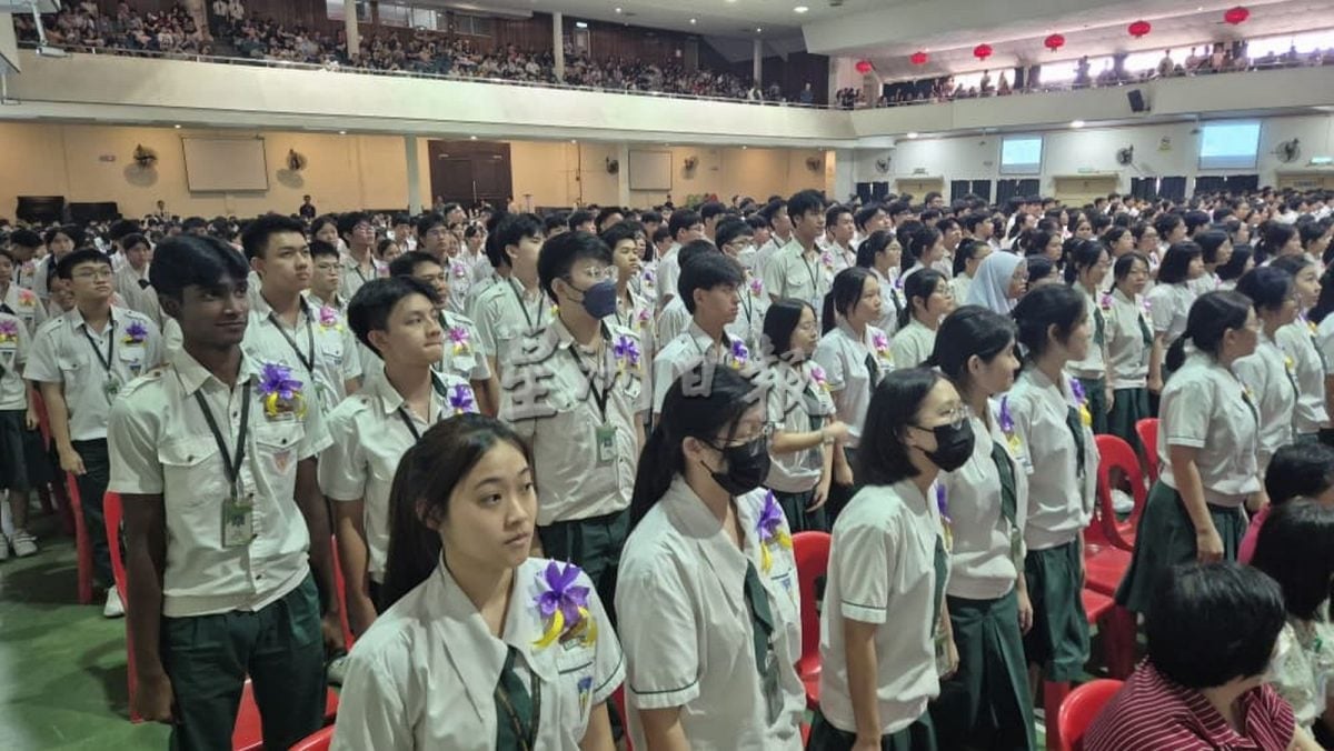 （古城第三版主文）培风250人毕业