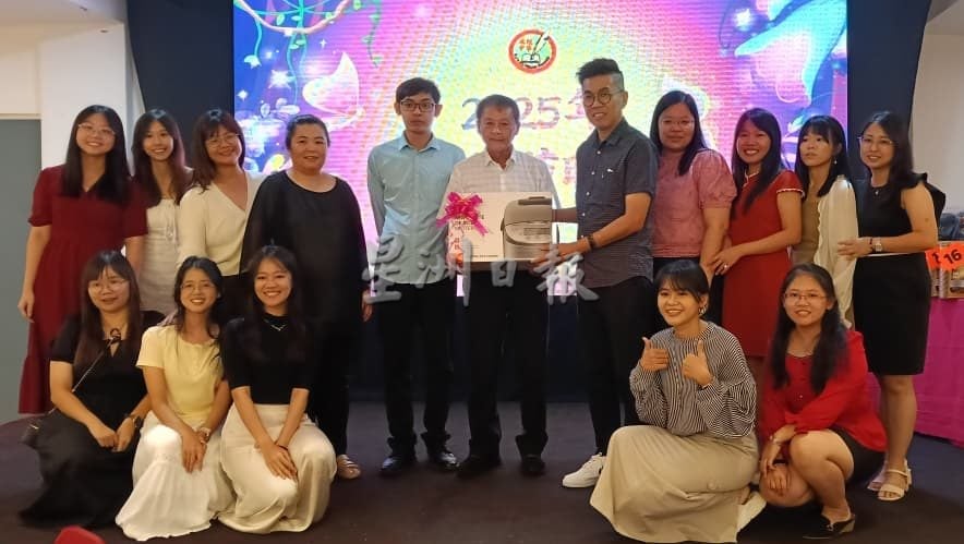 东（已签发）：北根中华华小教师节晚宴