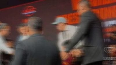 WWC赛未获批 参赛儿童道歉  杨巧双斥主办方利用孩子