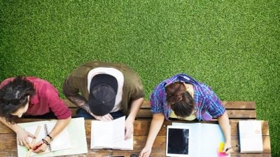 日青中大供5商科大马生   总值50万奖学金待申请