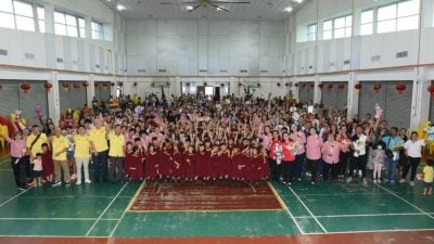 育民幼园161人披毕业袍