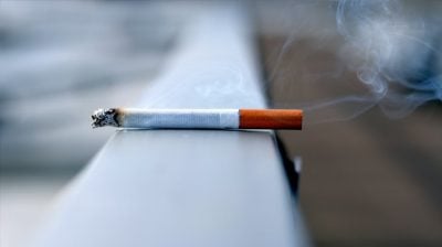 【店小二手记】你的蜜糖我的砒霜：坎坷的香烟/廖文烈