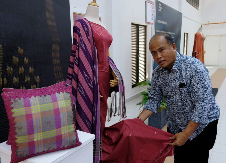 12月12 :半岛心旅行:彭苏丹后东姑阿兹莎手工艺术品中心