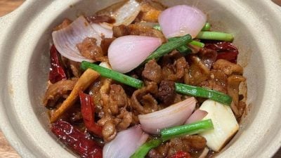 米厨日常 | 咸鱼花腩煲