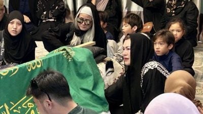 遗孀芝芝发文悼念 “邦莫达为人善良慷慨”