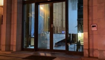 砸爆妻头颅报警  82岁老翁:我杀了老婆！