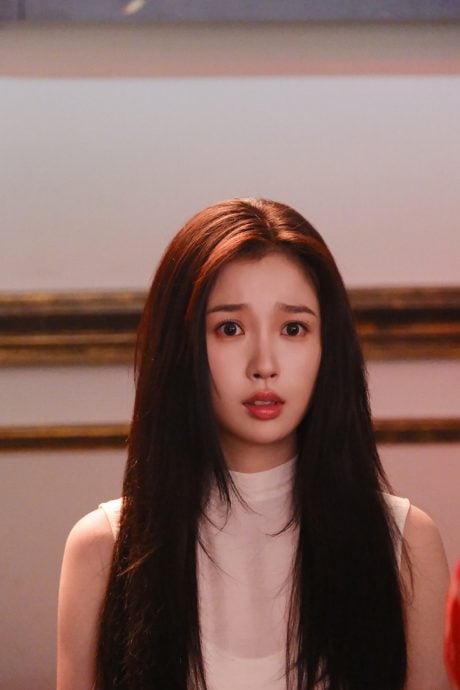 3新剧1空降1官宣1被除名 虞书欣同日“悲喜交集”