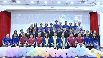 黄耀弘：著重跨科学习 笃中明年起编程入课