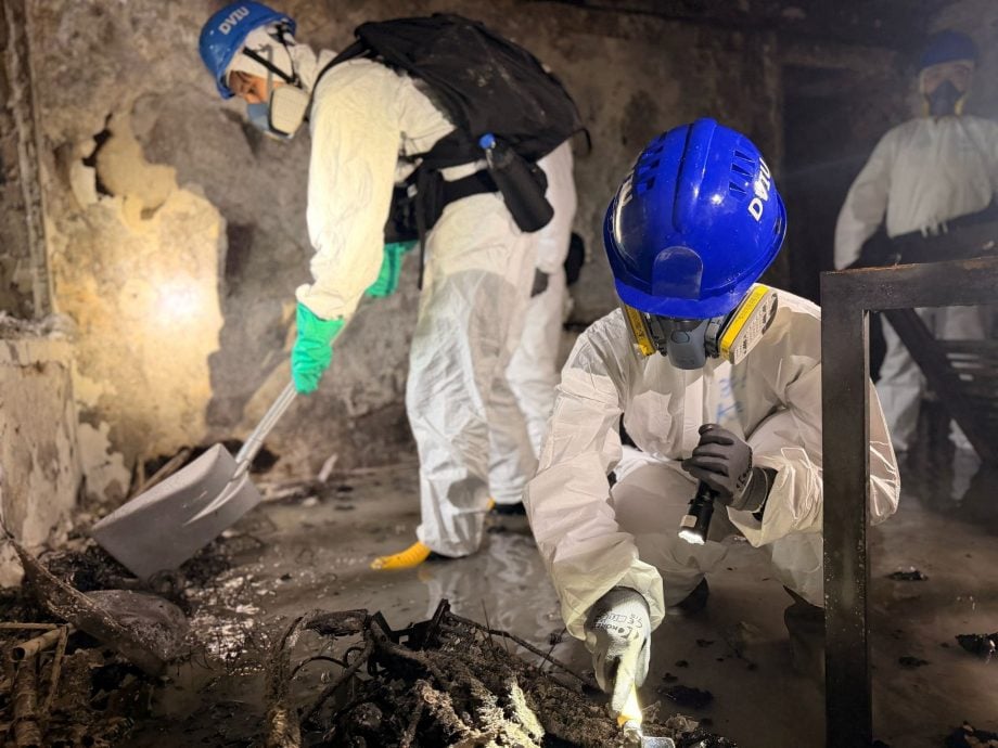 500℃阻速救人耿耿于怀 前线消防叹“已尽全力”矢志余生“做这行”