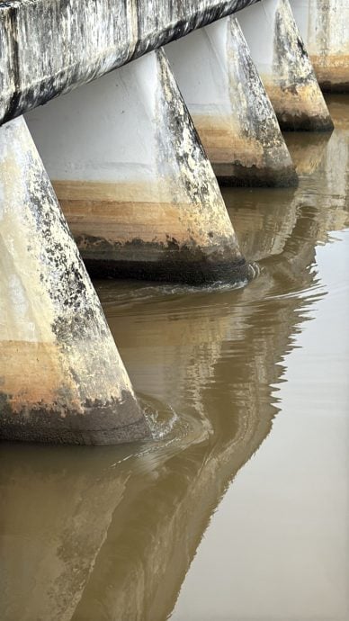 6闸门全面恢复操作·吉里望拟建水泵强化防灾能力