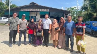 方便摊贩搬迁 森森巴刹展延15日关