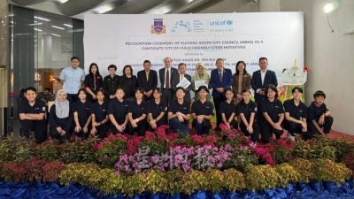 黄鸿圣儿童议会调查提改善建议  年轻人少去小贩中心