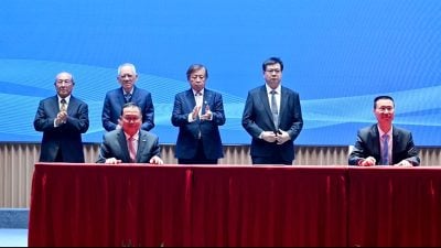 砂通过江苏合作升级废弃物管理 . 阿邦佐：加速低碳转型