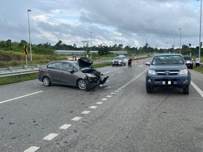 泛婆大道致命车祸 . 七旬夫妇1死1伤
