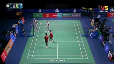 泰国东运会羽球赛| 男双8强现奇景 谢苏 泰组合对打遭中断